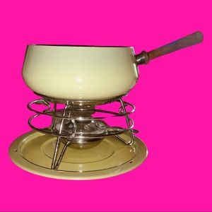 Vintage Mid Century Hamilton Beach Scovill Fondue - Model 355, Avocado Green